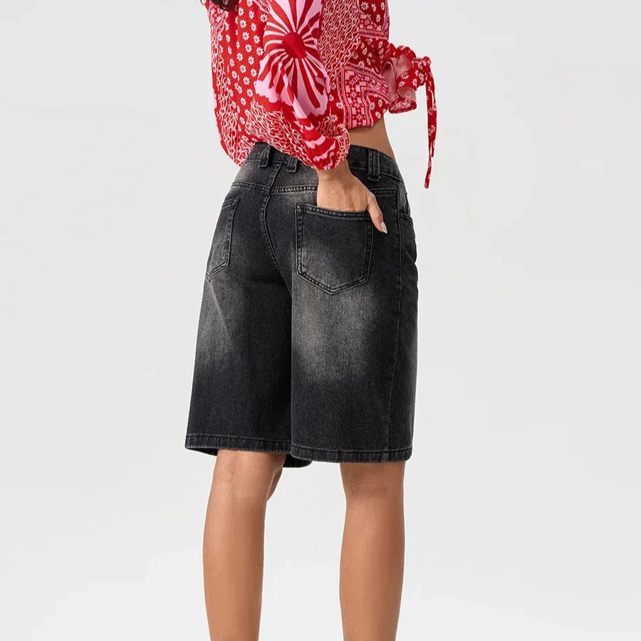 90's Low Rise Jean Shorts - Image 6