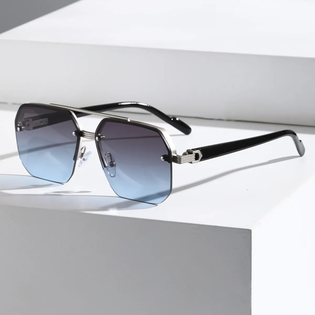 Montago Sunglasses - Image 3