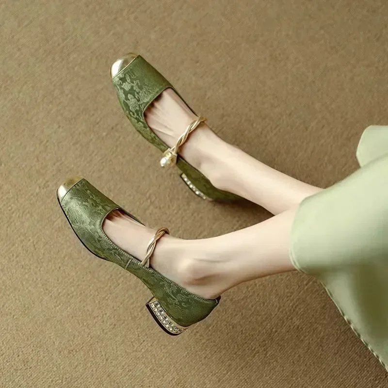 Rosalia Pumps - Image 4