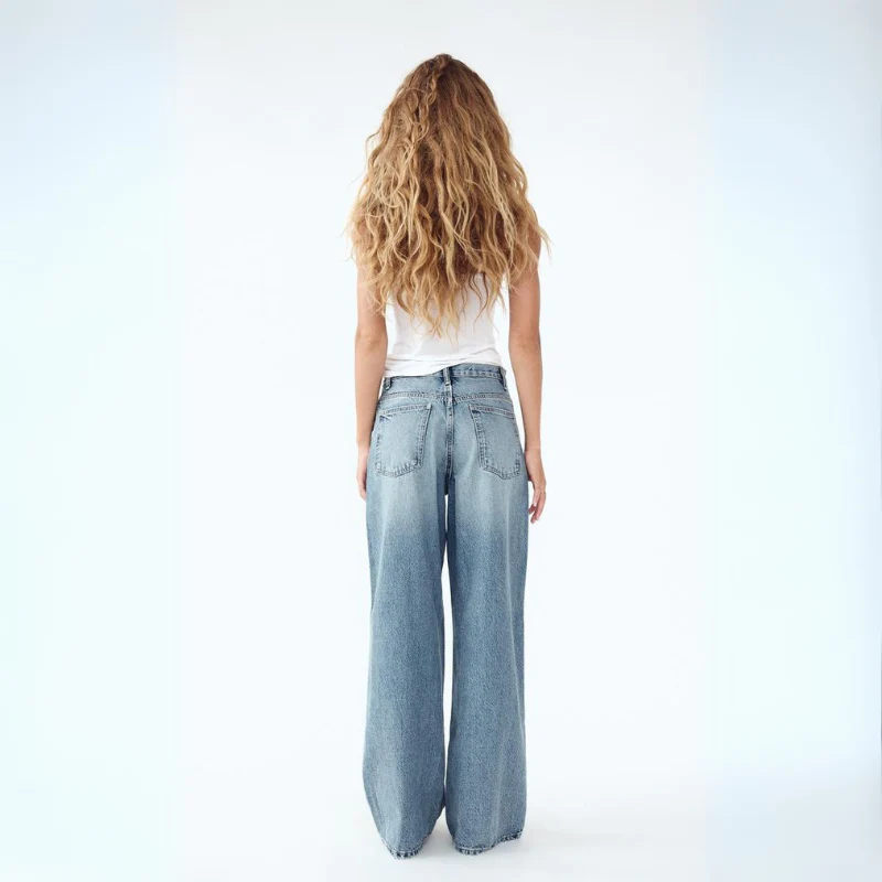 Savannah Wide-Leg Jeans - Image 4