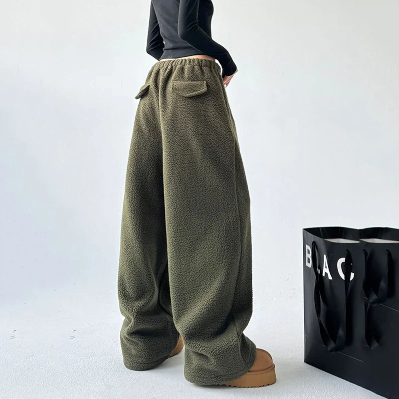 Soho Lounge Fleece Sweatpants - Image 6