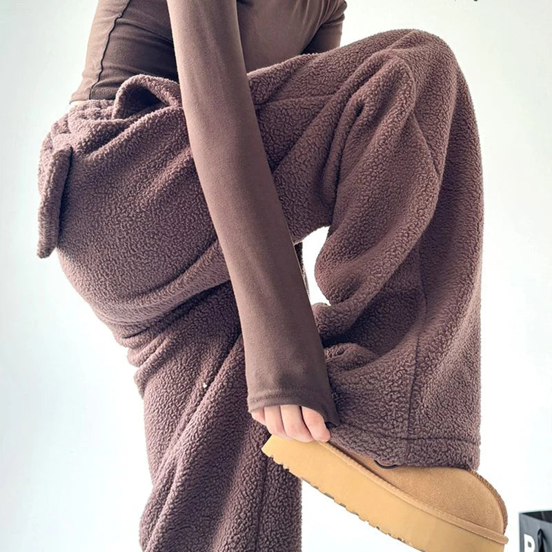 Soho Lounge Fleece Sweatpants - Image 9