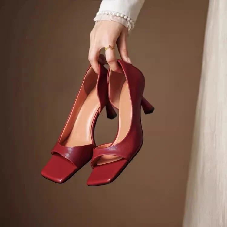 Thalia Heels